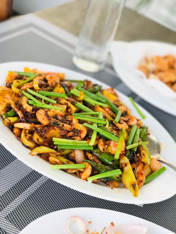 Sea Beach Resort 尼甘布 外观 照片