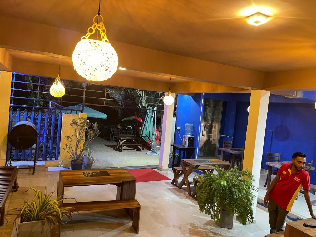 Sea Beach Resort 尼甘布 外观 照片